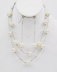Necklace and Earring Set - White Pearl
