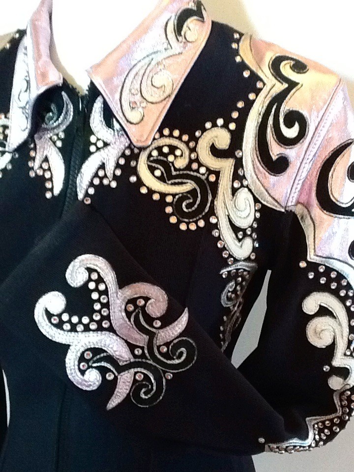 Gently Used Dar Dar 8 Showmanship Jacket