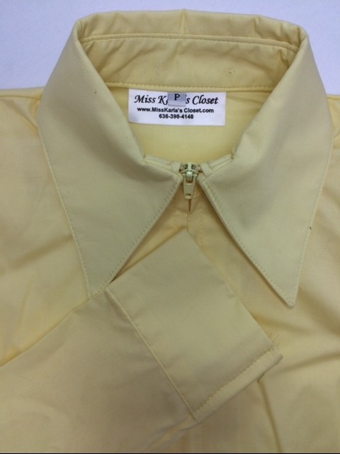 Miss Karla's Closet Fitted Show Shirt - Maize