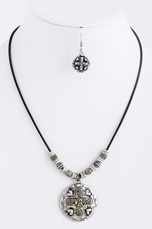 Necklace and Earring Set - Cross 