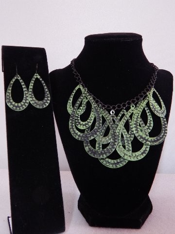 Necklace and Earring Set
